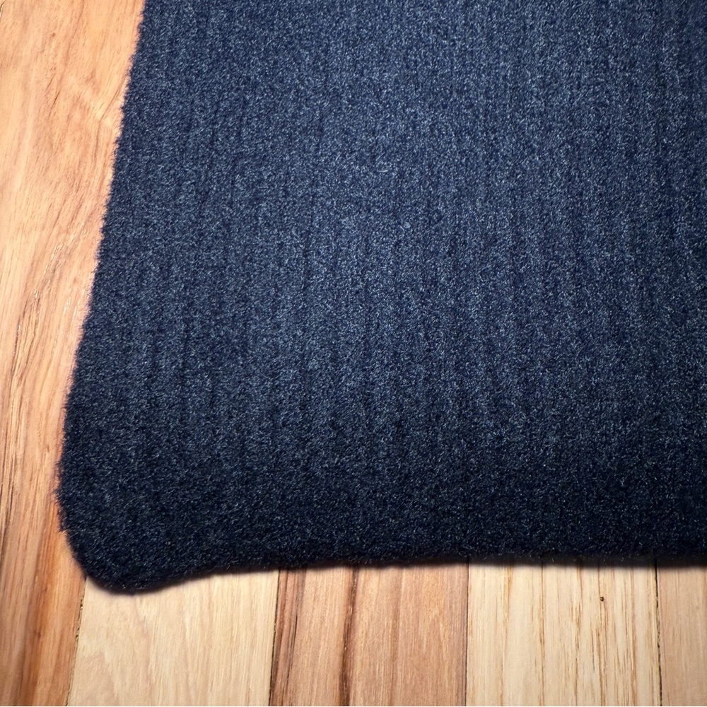 Aritzia Wilfred Snowed In Scarf - Picture 5 of 5